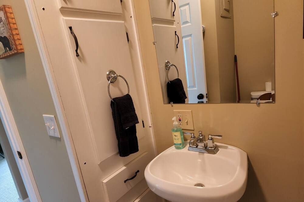 Photo of Bathroom in Rocky Mount