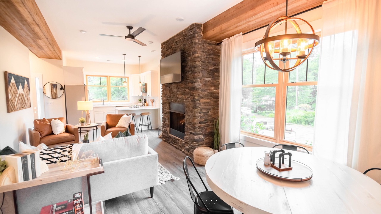 Photo of Others in Blowing Rock