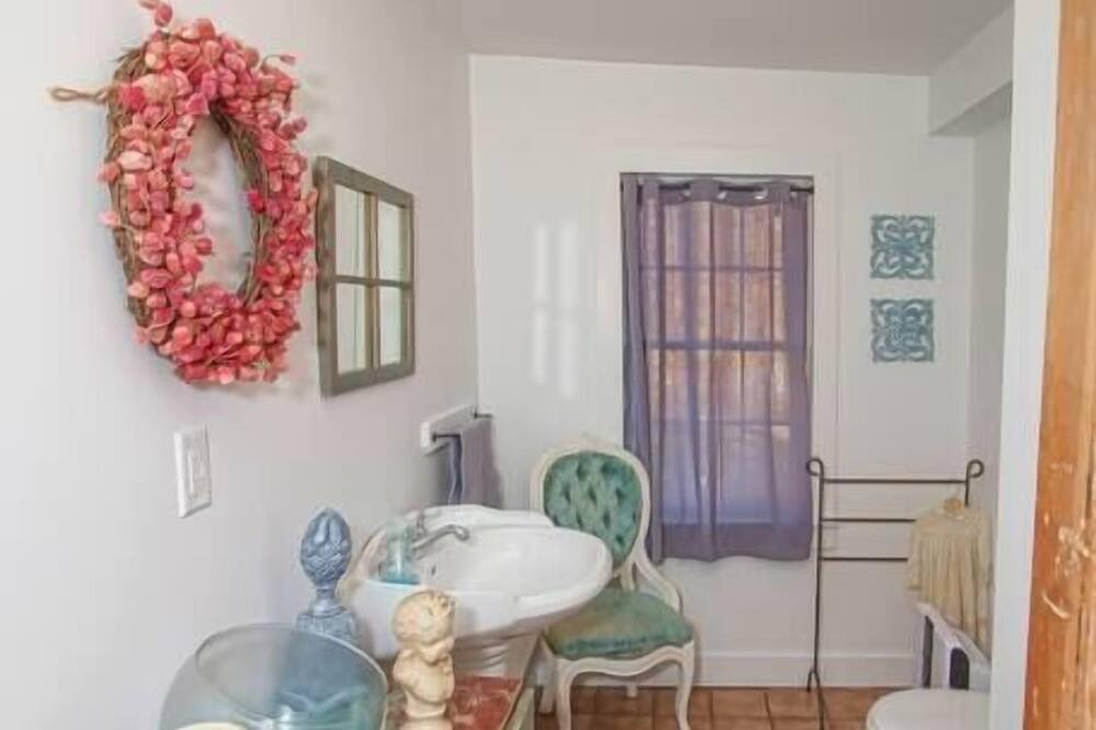 Photo of Others in West Dover