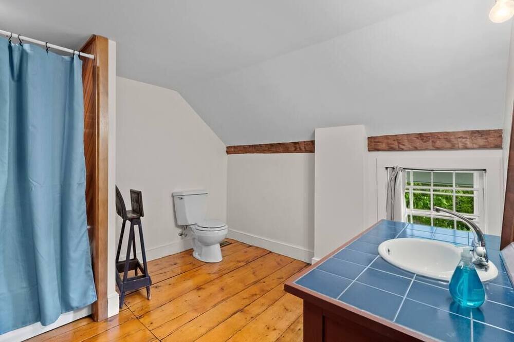 Photo of Others in West Dover