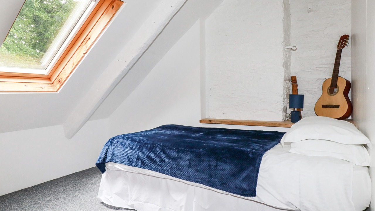 Photo of Others in Saint Kew