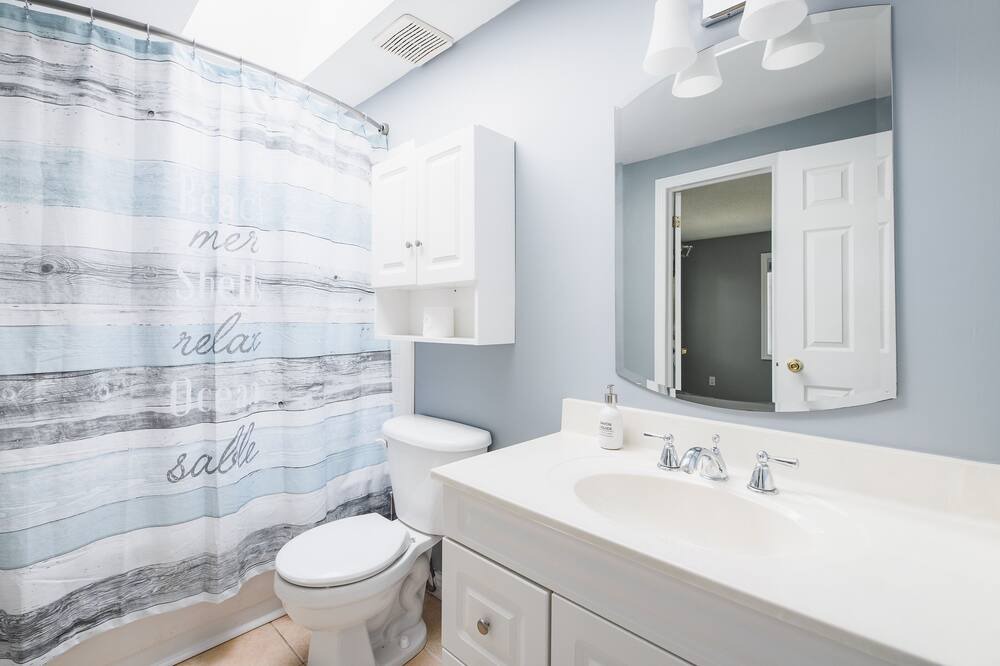 Photo of Bathroom in Sarnia