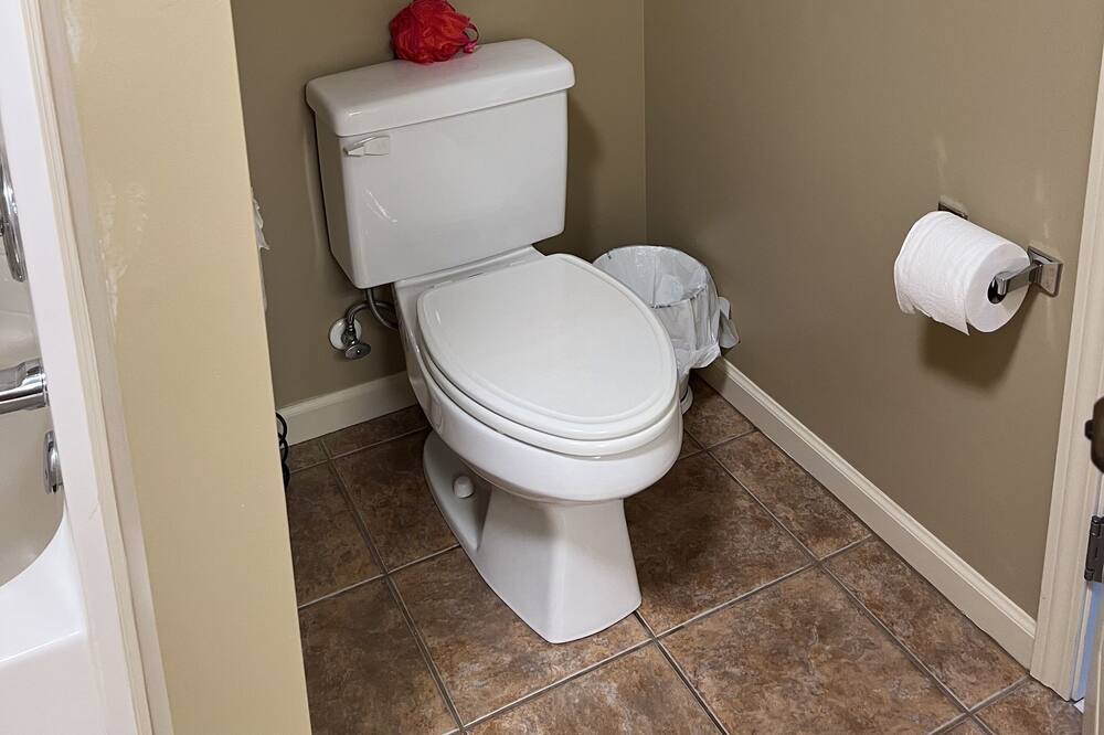Photo of Bathroom in Pelham