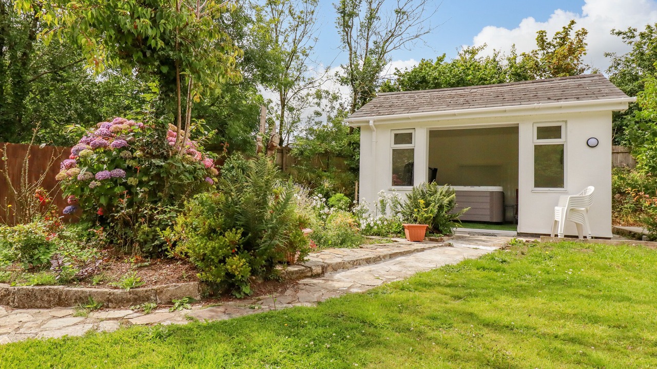 Photo of Outdoor in Summercourt