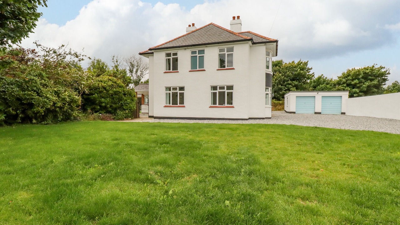 Photo of Outdoor in Summercourt