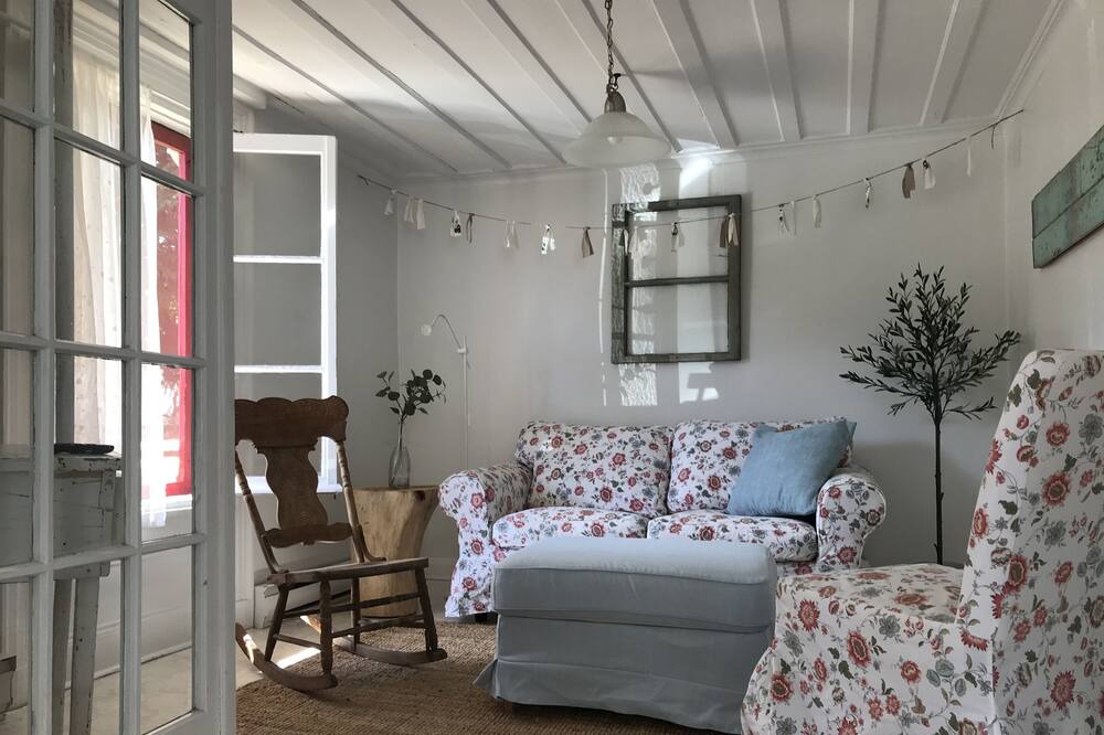 Photo of Livingroom in Saint-Michel-de-Bellechasse