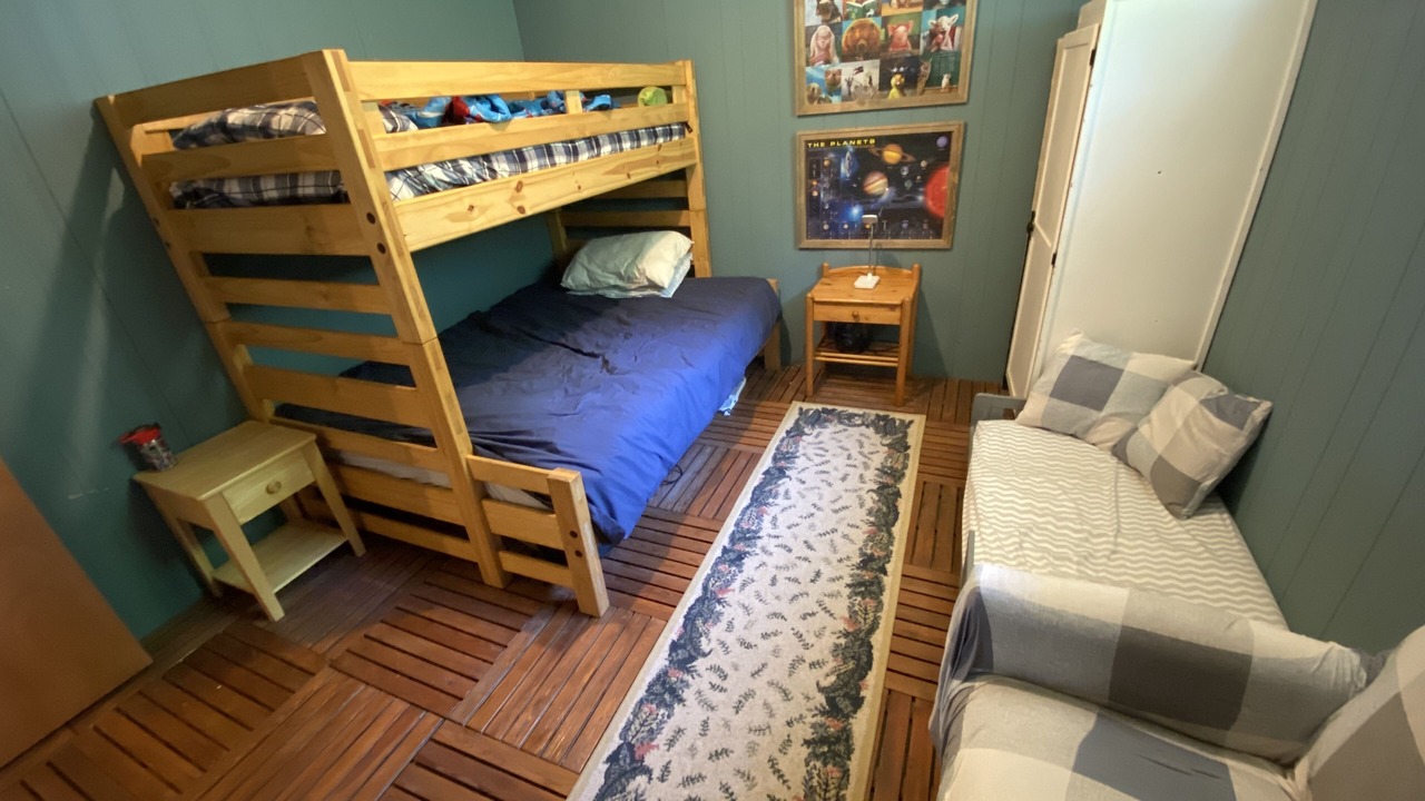 Photo of Bedroom in Irondale