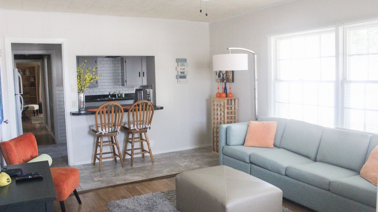 Photo of Livingroom in San Saba