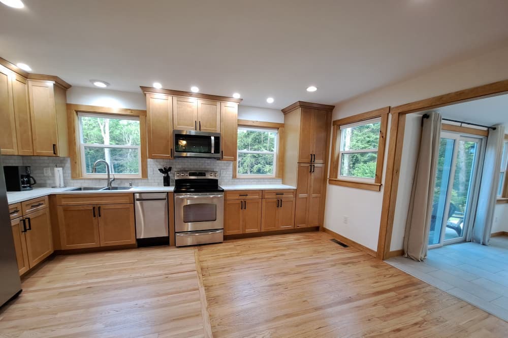 Photo of Kitchen in Sunapee