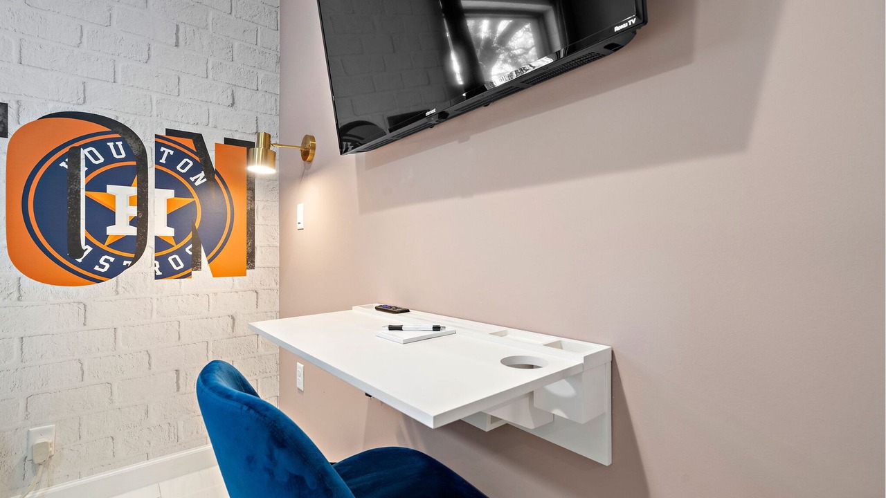 Photo of Bedroom in South Central Houston