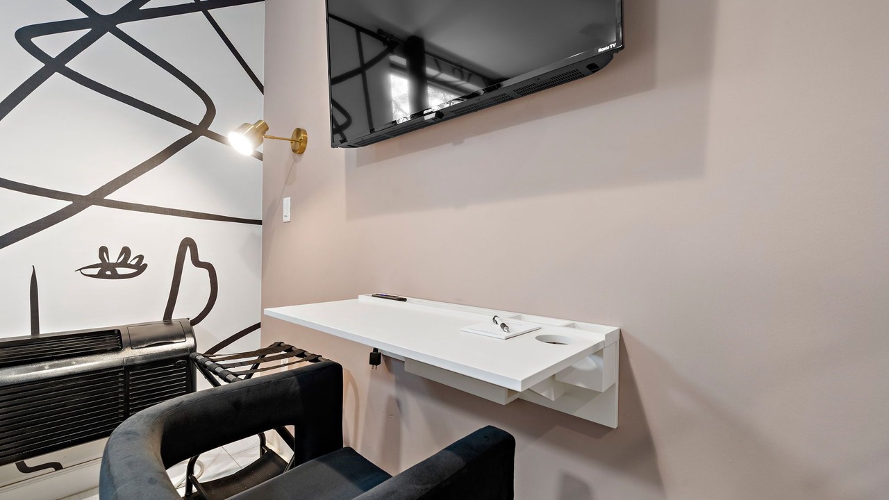 Photo of Bedroom in South Central Houston