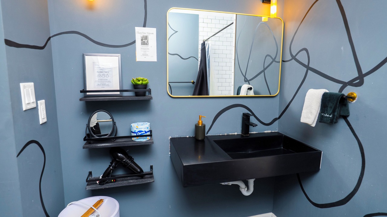 Photo of Bathroom in South Central Houston
