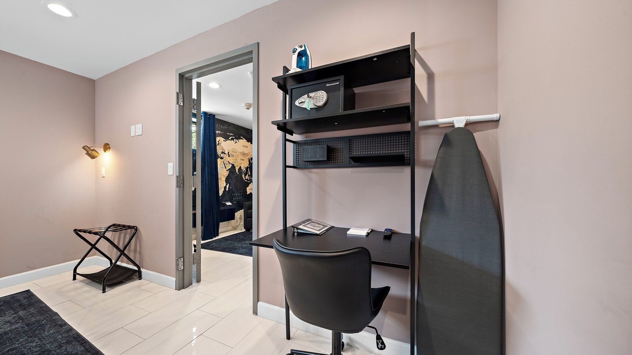 Photo of Bedroom in South Central Houston