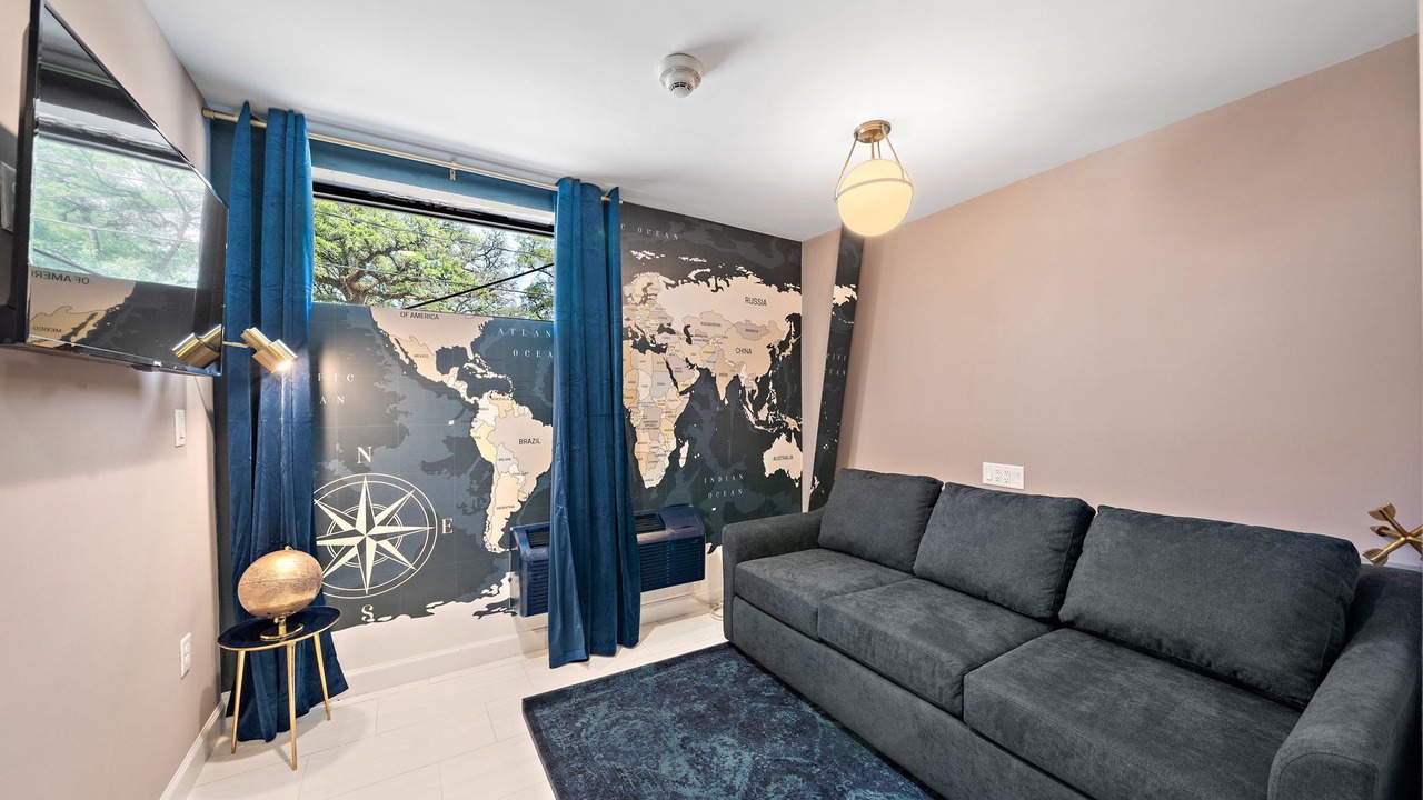 Photo of Bedroom in South Central Houston