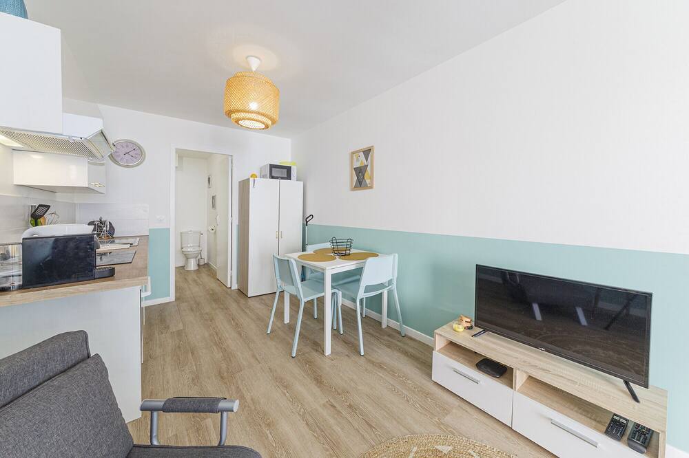 Photo of Others in Jean Jaures