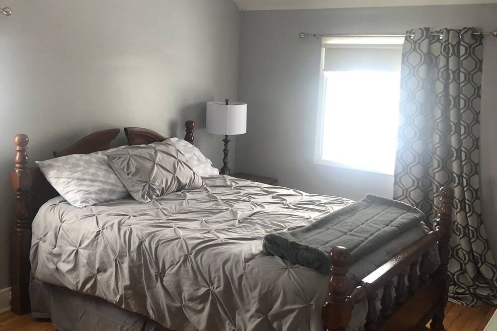 Photo of Bedroom in Garson