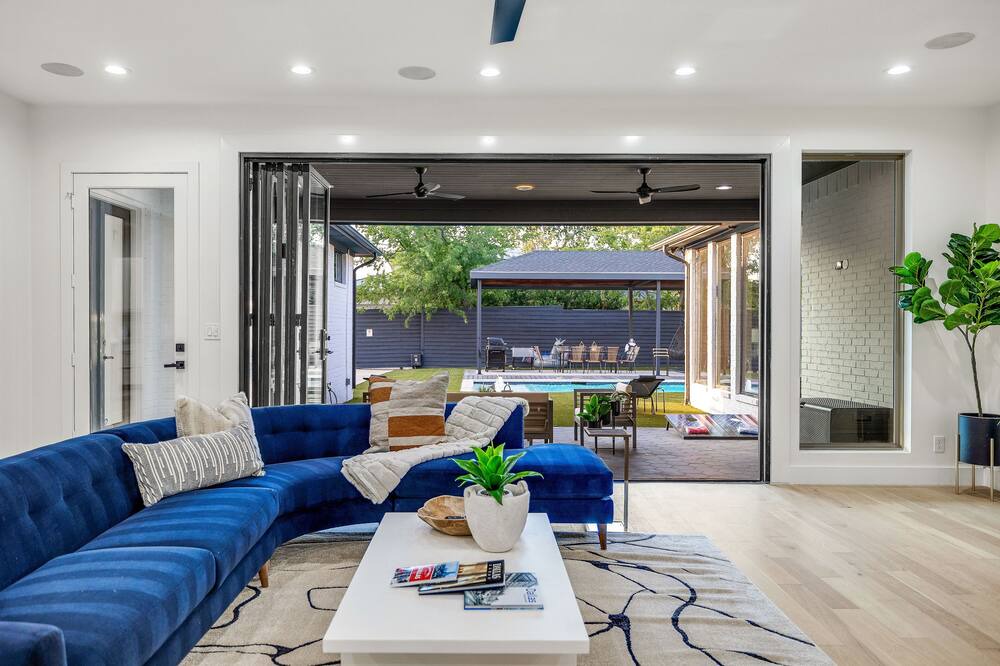Photo of Livingroom in North Dallas