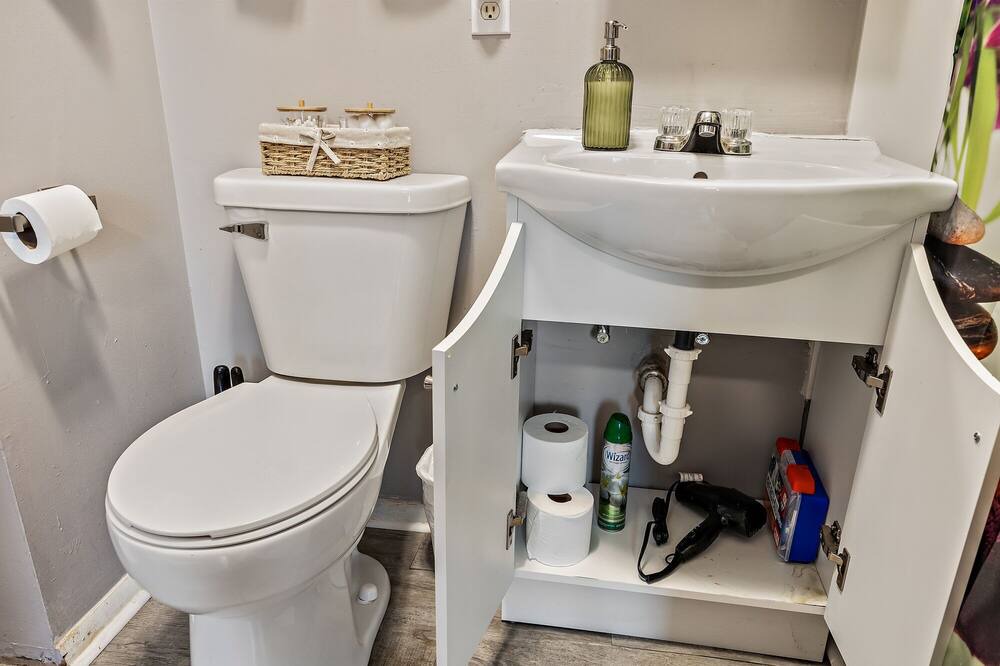 Photo of Bathroom in Aurora