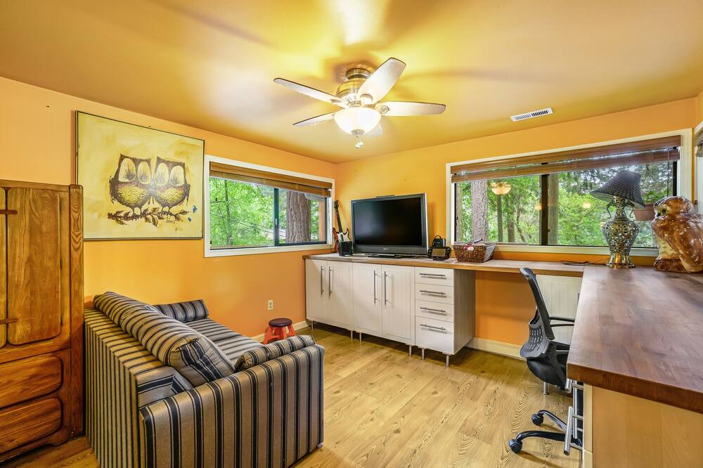 Photo of Others in Shoreline