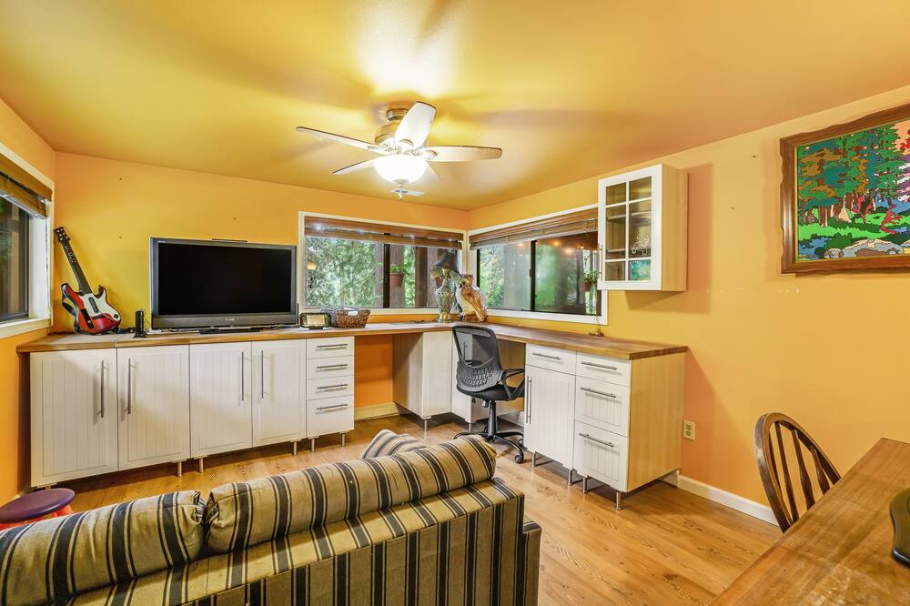 Photo of Others in Shoreline