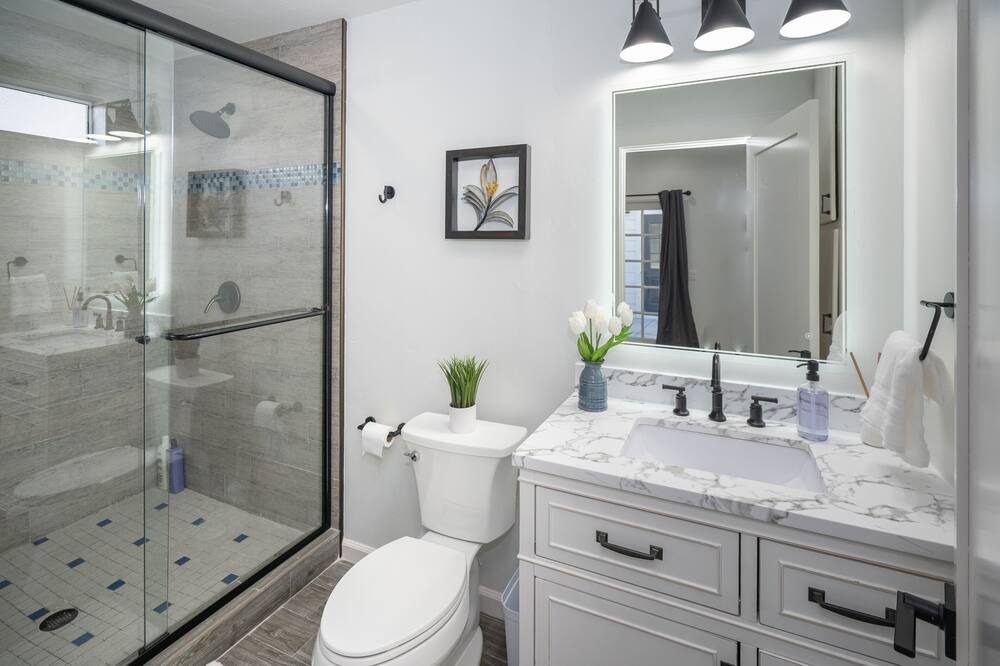 Photo of Bathroom in Shell Beach