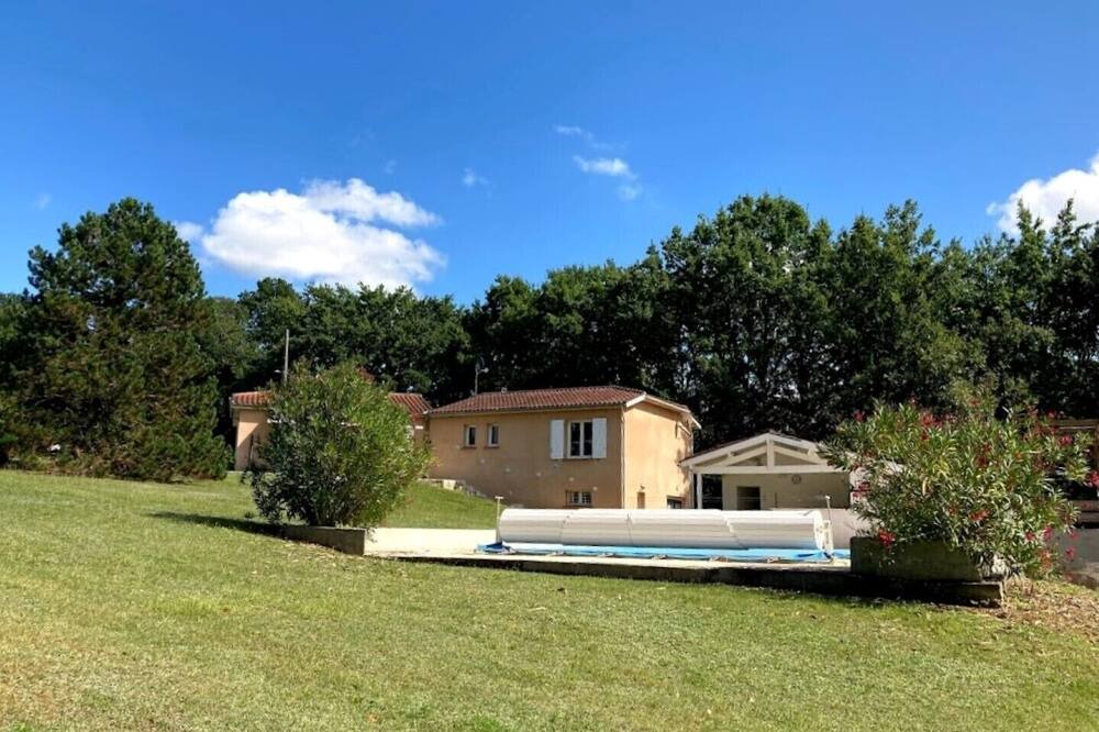 Photo of Outdoor in Montayral