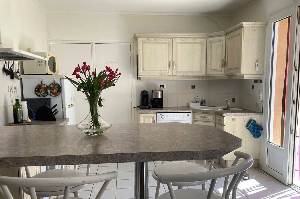 Photo of Kitchen in Montayral