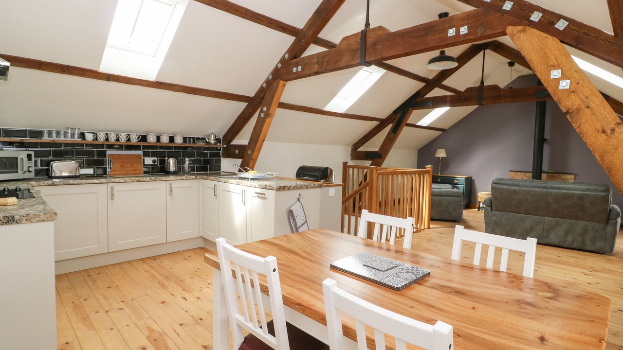 Photo of Others in Storwood