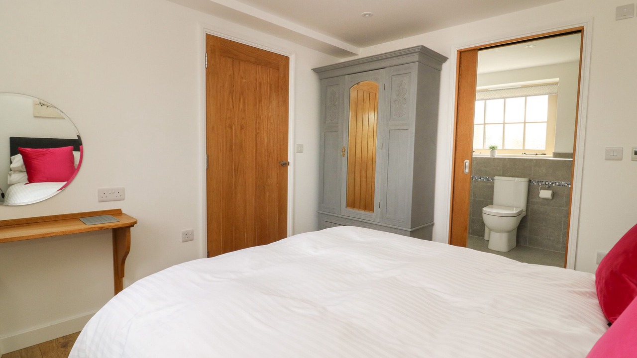 Photo of Others in Storwood