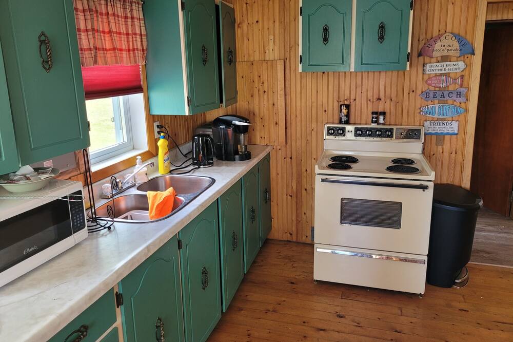 Photo of Kitchen in Manitoulin District