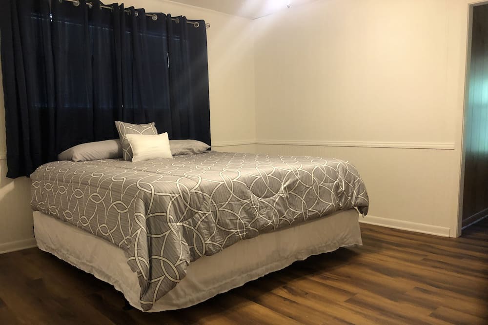 Photo of Bedroom in Downsville