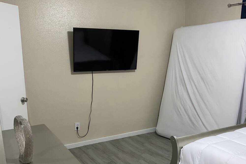 Photo of Bedroom in Spring Branch West