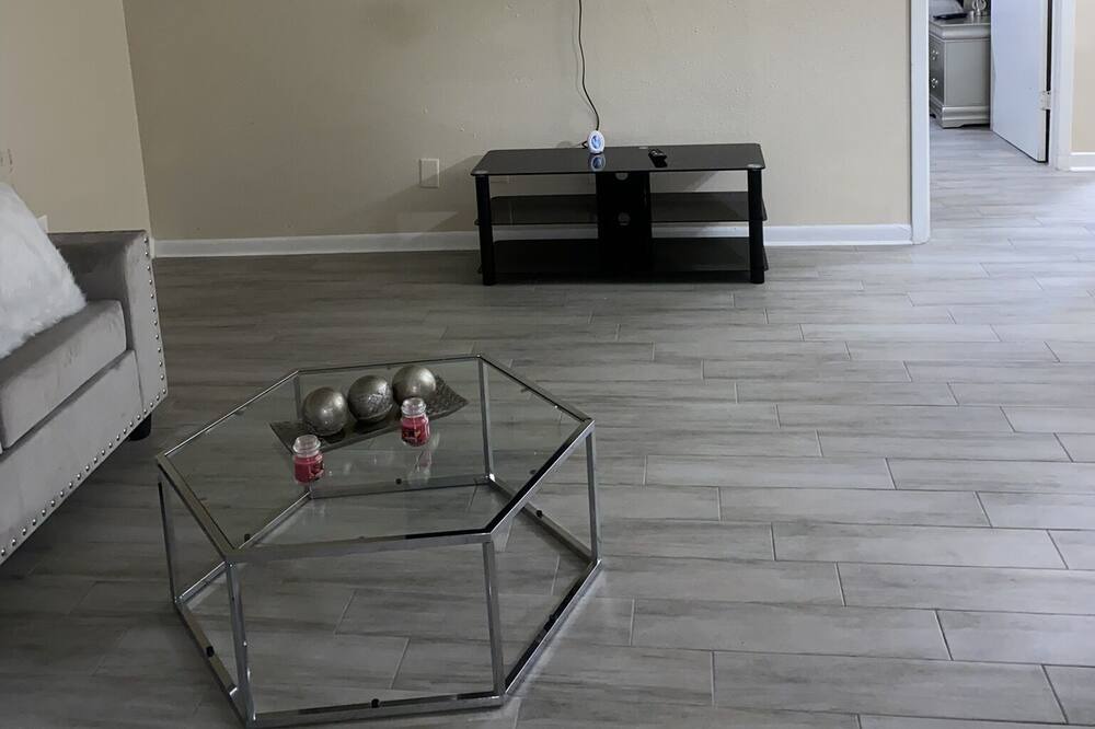 Photo of Livingroom in Spring Branch West