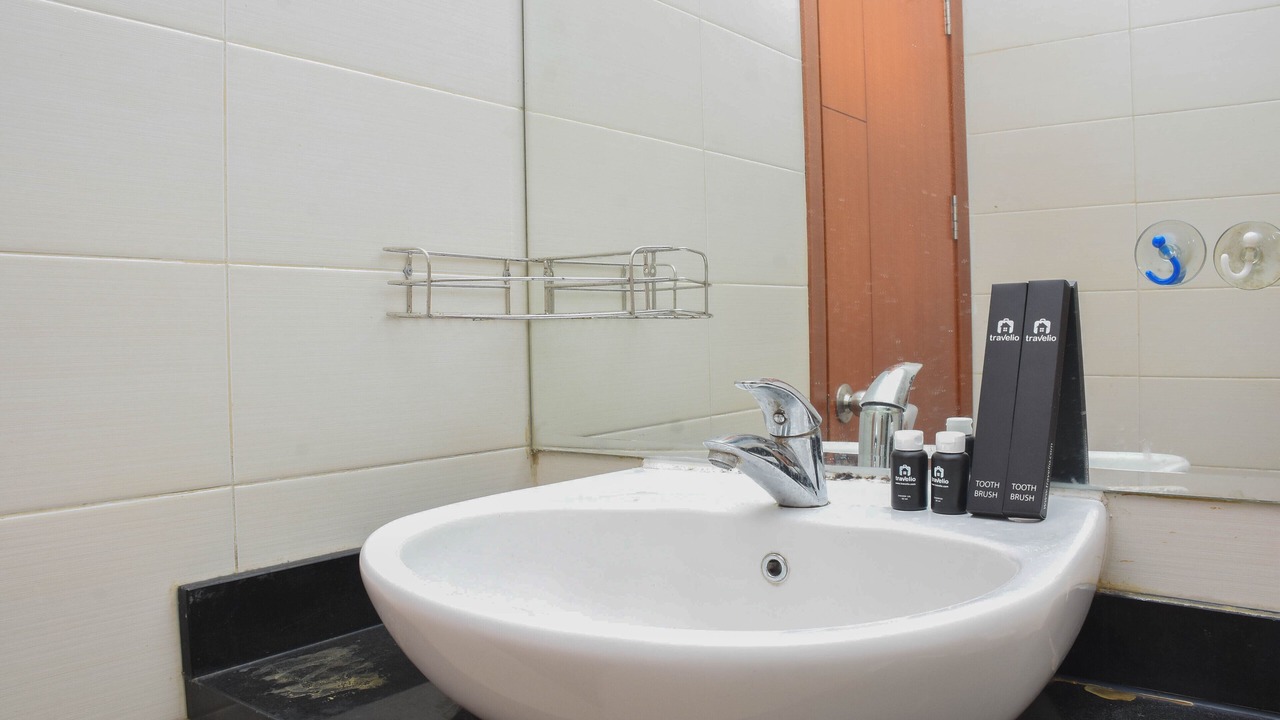 Photo of Bathroom in Pancoran