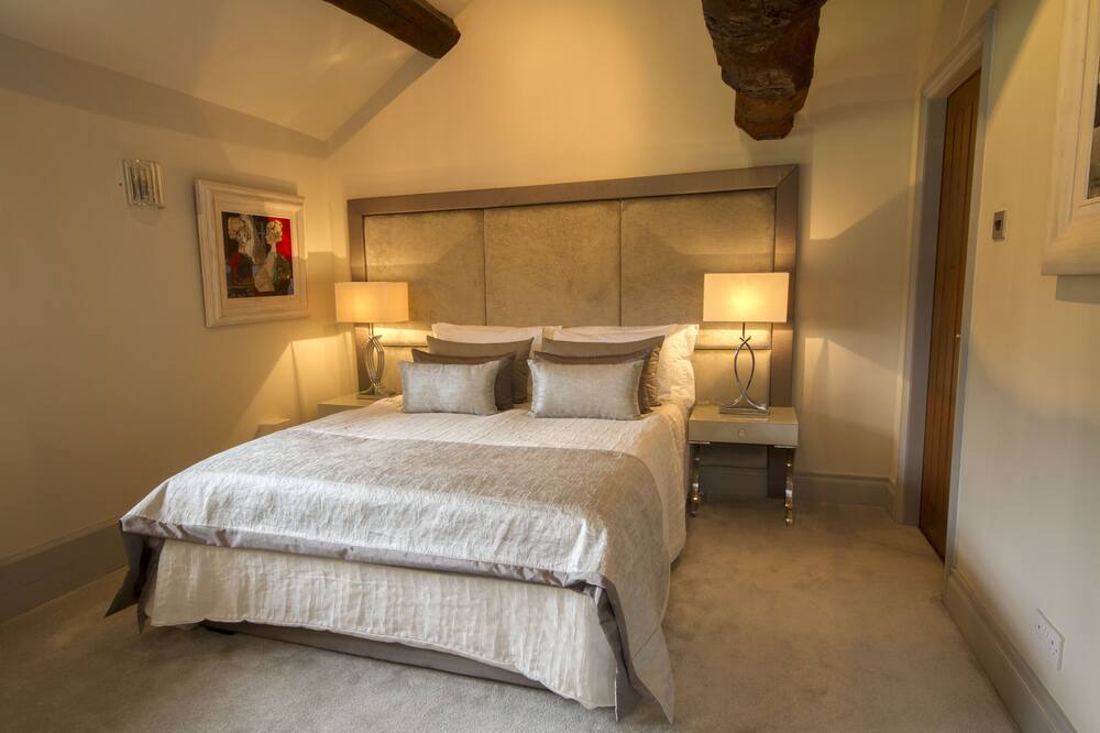 Photo of Bedroom in Nether Alderley