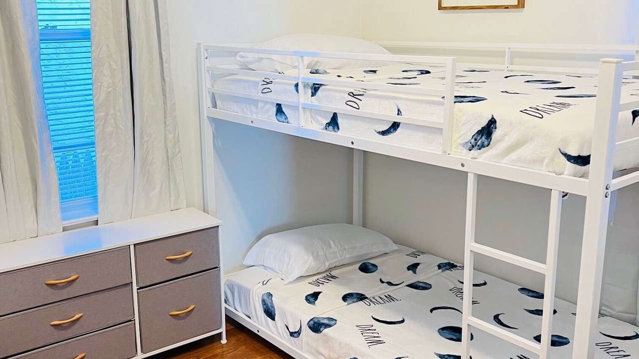 Photo of Others in Magnolia