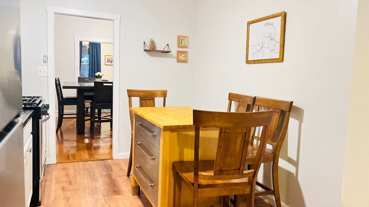 Photo of Others in Magnolia