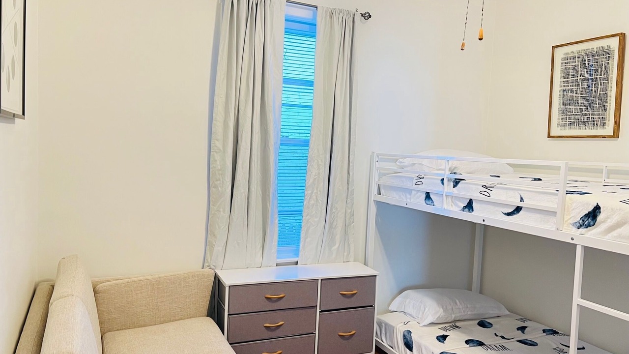 Photo of Others in Magnolia