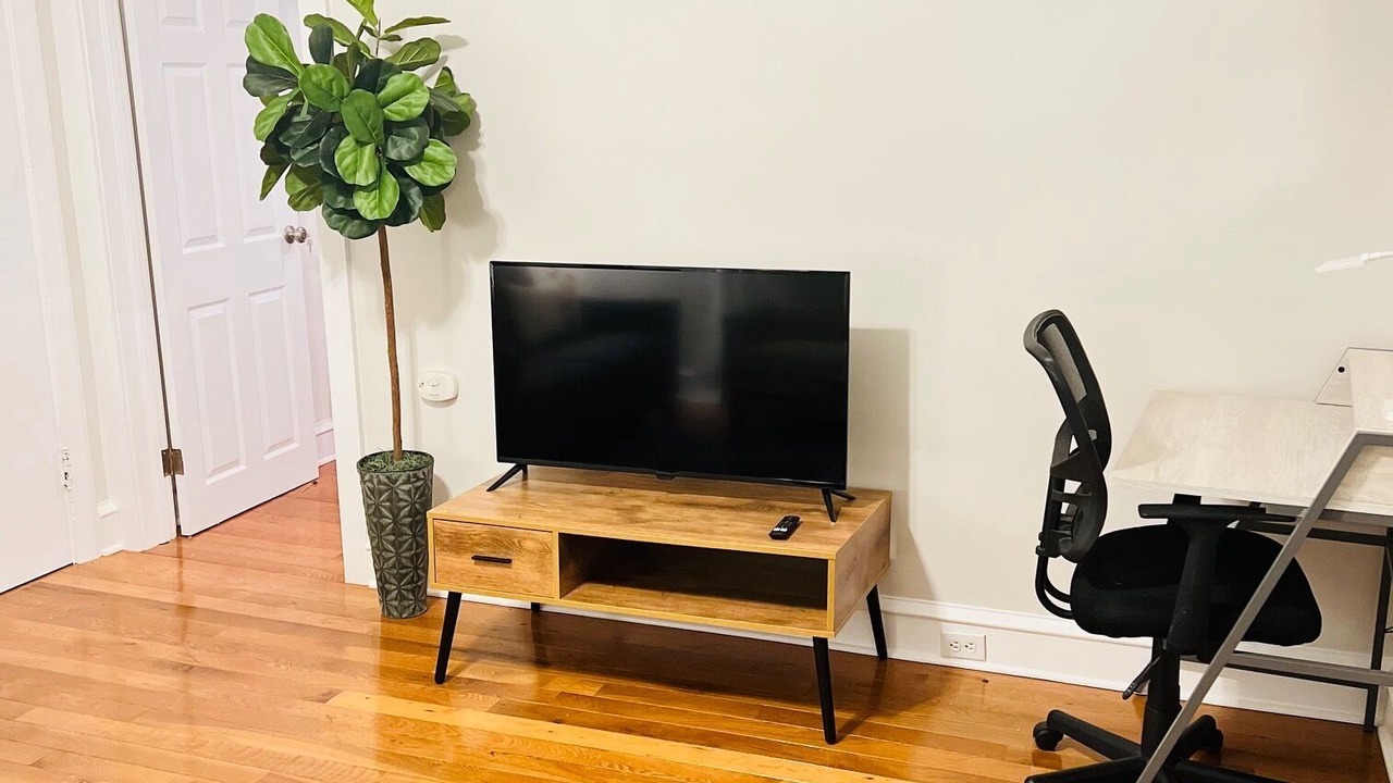 Photo of Others in Magnolia