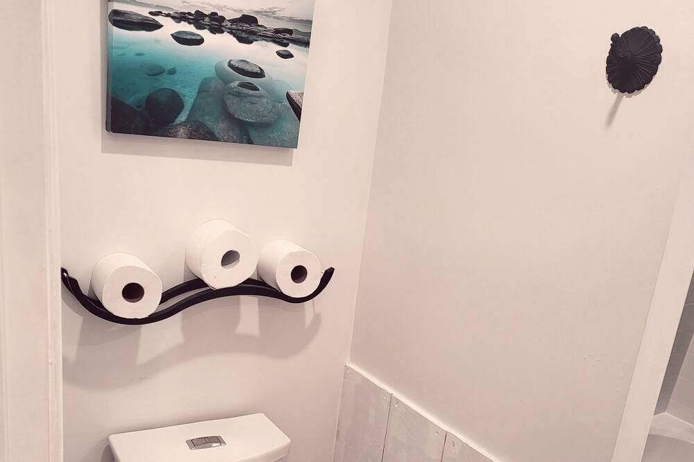 Photo of Bathroom in Sauble Beach