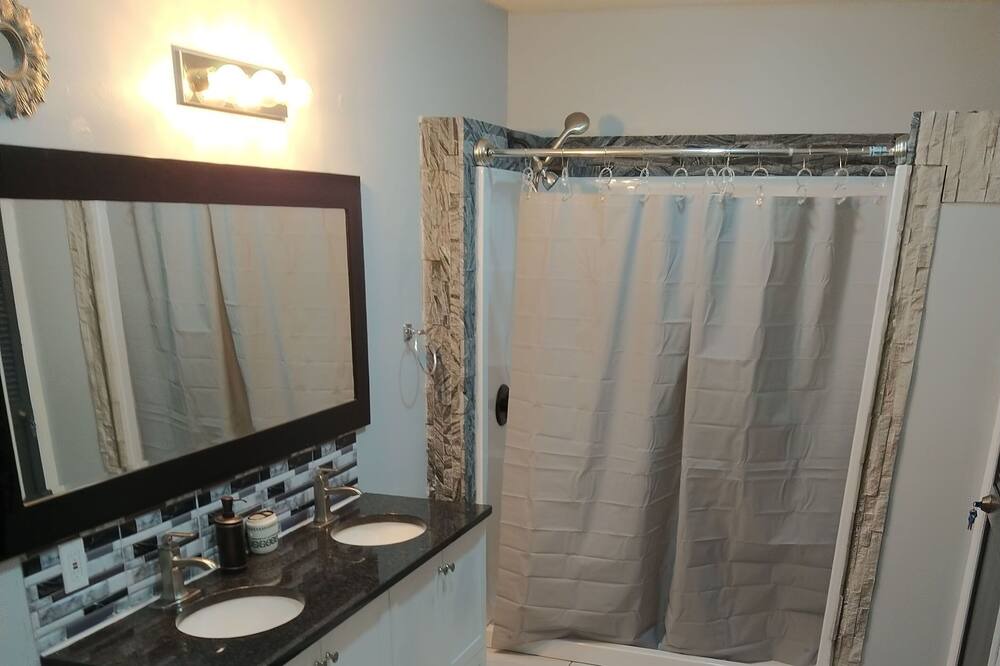 Photo of Bedroom in Winder