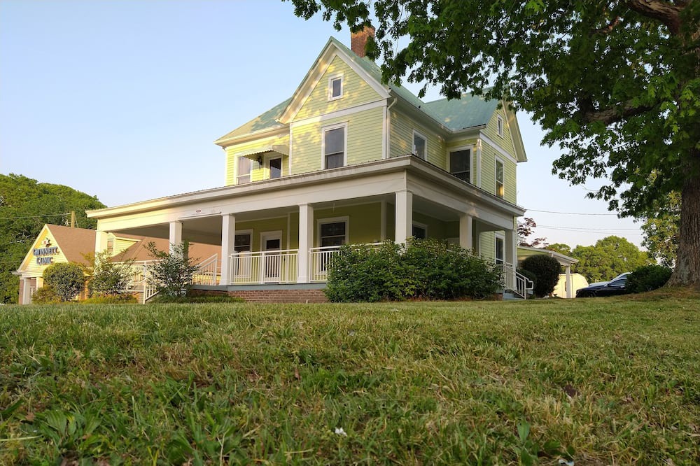 Photo of Outdoor in Winder