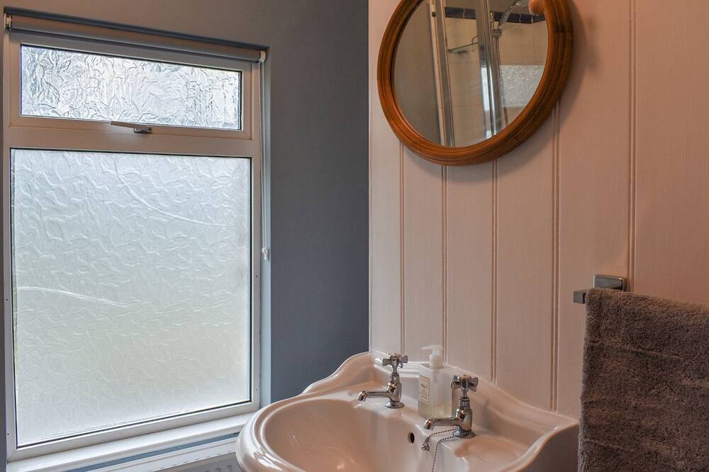 Photo of Bathroom in Dinas