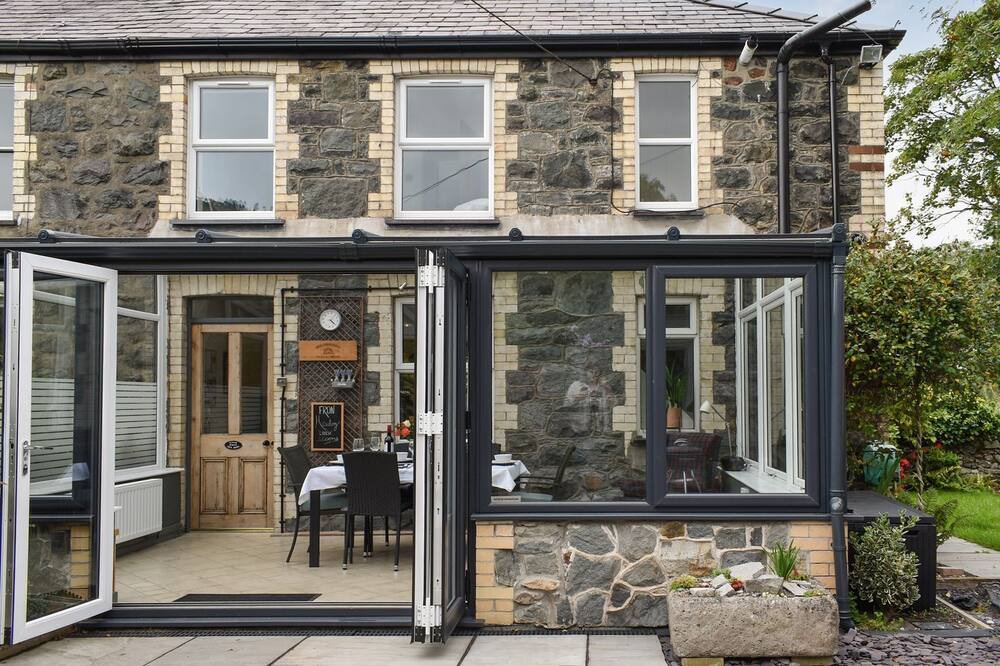 Photo of Outdoor in Dinas