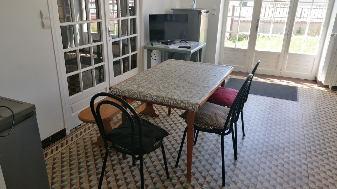 Photo of Bedroom in Savigne-lʼEveque