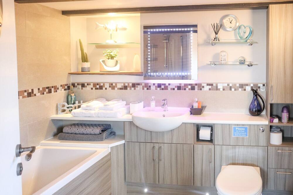 Photo of Bathroom in Meathop