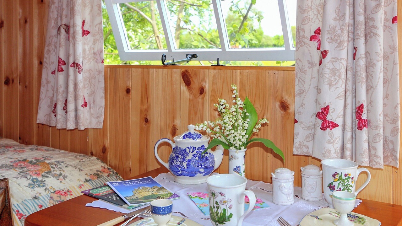 Photo of Others in East Pennard