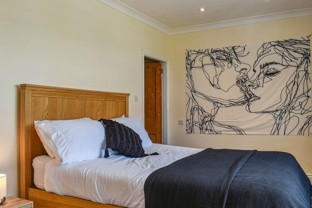 Photo of Bedroom in Kendal