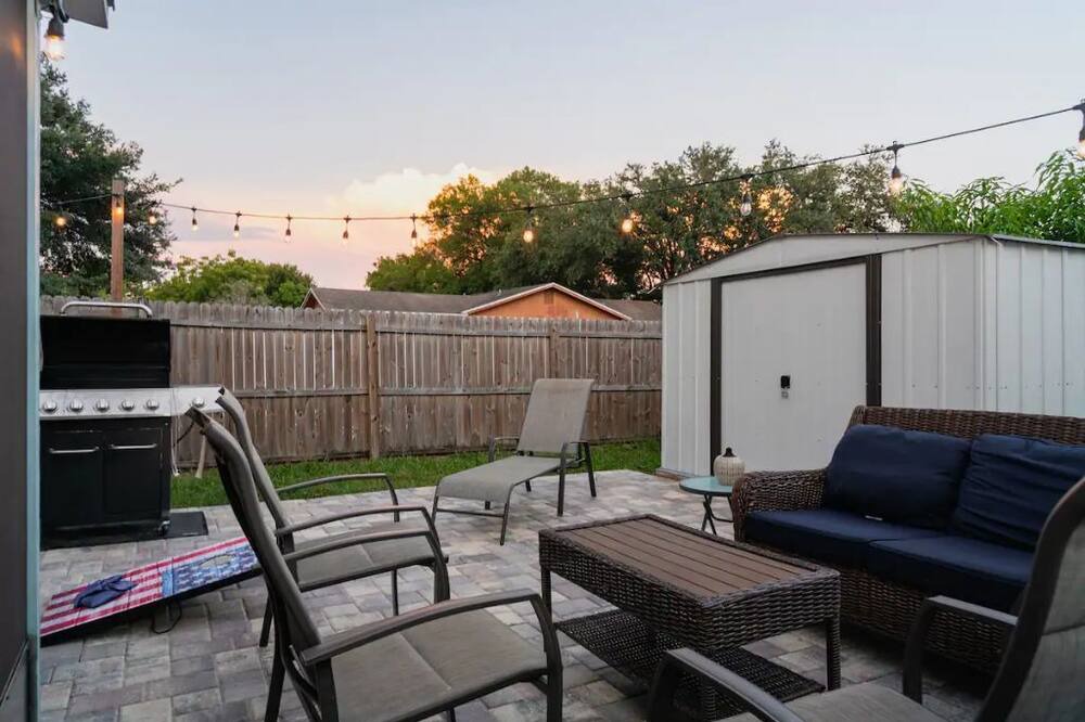 Photo of Patio Balcony in Timberlane Woodlake