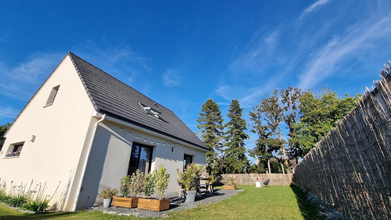 Photo of Buildings in Amfreville